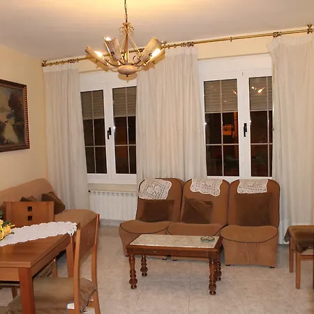 Casa De La Virginia Holiday home Valdealgorfa